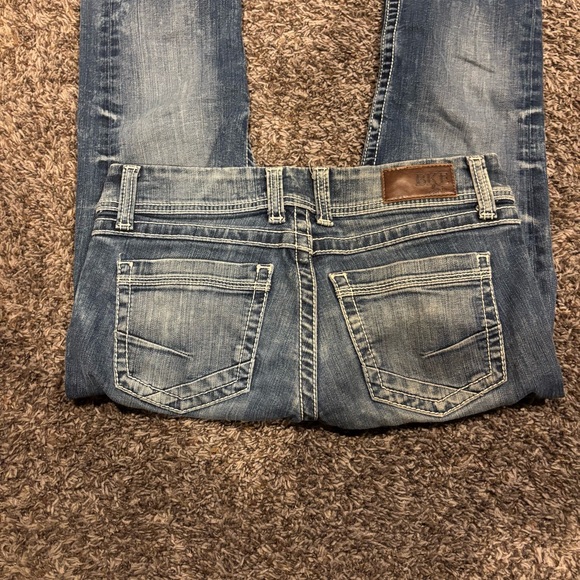 BKE Denim - BKE Light Blue Denim Capris